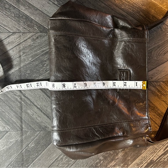 The Stone Dark Brown Women Leather Adjustable Strap Shoulder Bag - Picture 12 of 13